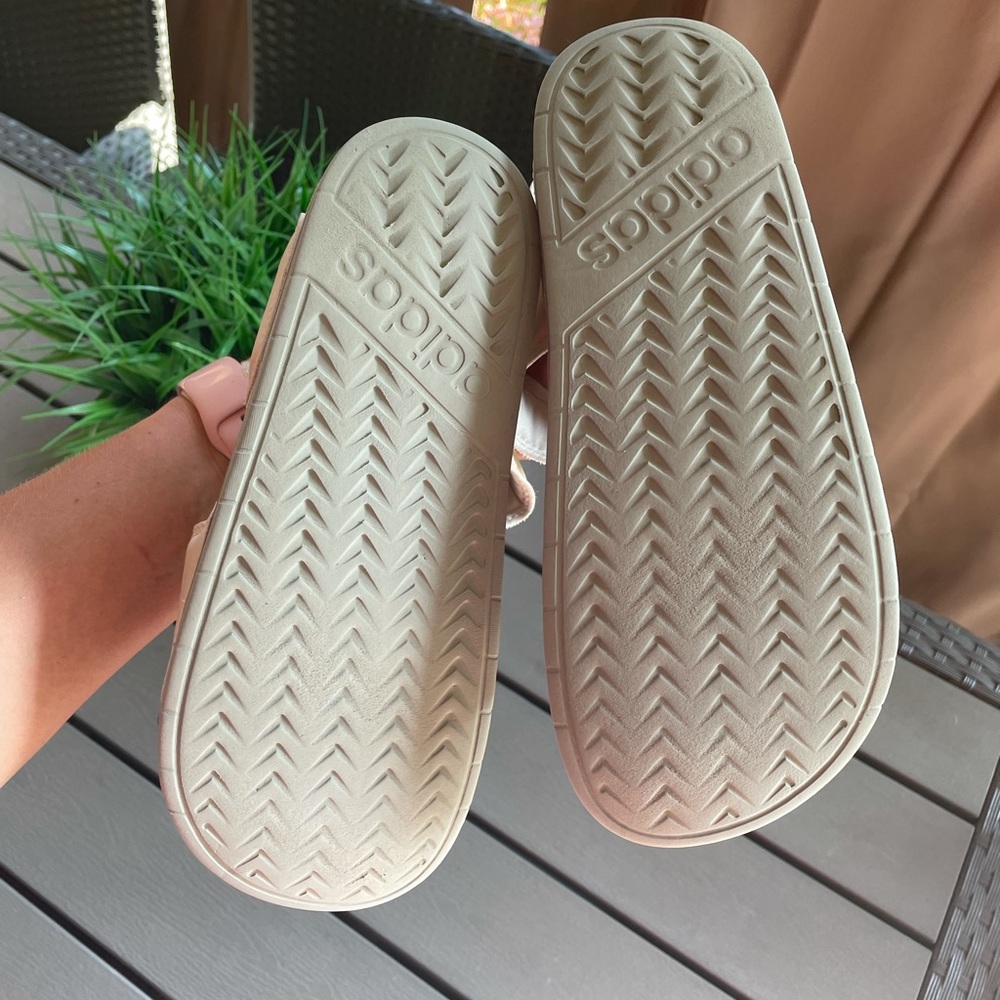 Adidas slides slippers 8 champagne sandals 7.5 - Picture 5 of 11